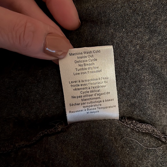 ARITZIA Wilfred Tank Top // Size XXS - Picture 5 of 5